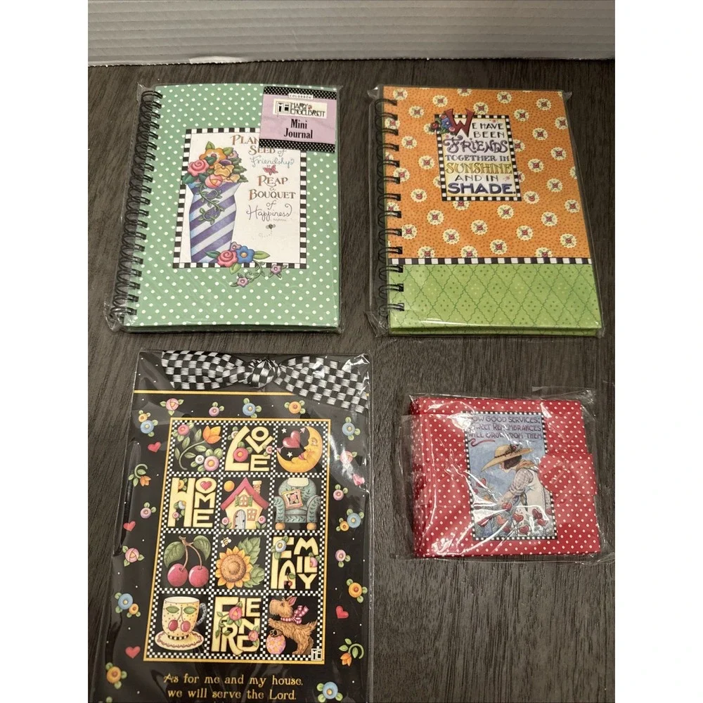 Lot of Mary Engelbreit NEW , 2 Journals, Ribbon Notes, Remembrance Small Book